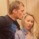 Александр Задойнов: Беременность протекает тяжеловато