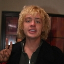 Май Абрикосов: Пишу - плохо, не пишу - тоже плохо...