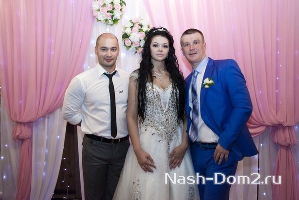 Фото со свадьбы, которую вел Андрей Черкасов