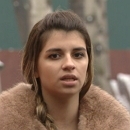 Мнение: Алиана - тряпичная кукла на веревочках!