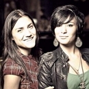 Якунина с подругой обсуждают Трегубенко