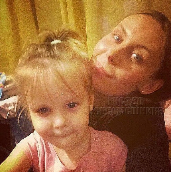 Новая участница Анастасия Новая участница Анастасия