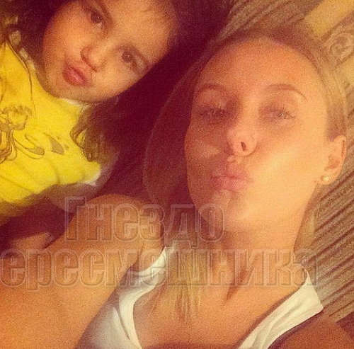 Новая участница Анастасия Новая участница Анастасия