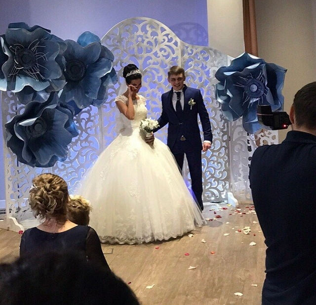 Экс-участница Алена Юдина вышла замуж Экс-участница Алена Юдина вышла замуж