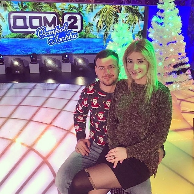 Фото со съёмок ток-шоу (13.12.2016) Фото со съёмок ток-шоу (13.12.2016)