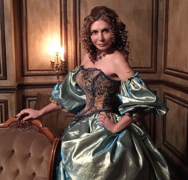 Ирина Агибалова прибегла к помощи гадалки Ирина Агибалова прибегла к помощи гадалки