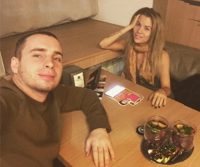 Гозиас и Иванов решили прогуляться по Питеру Гозиас и Иванов решили прогуляться по Питеру