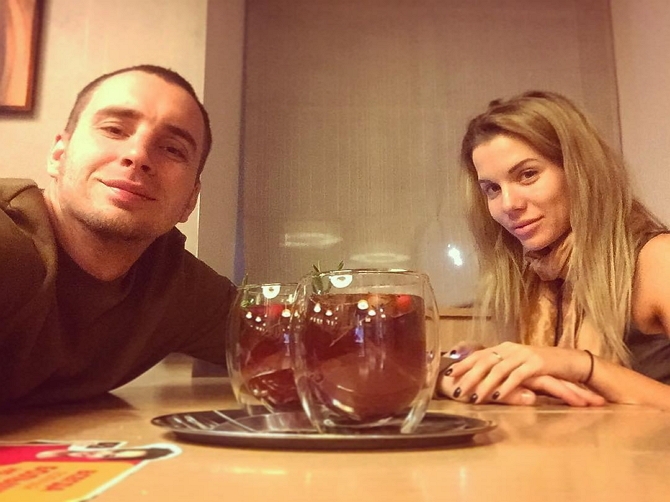 Гозиас и Иванов решили прогуляться по Питеру Гозиас и Иванов решили прогуляться по Питеру