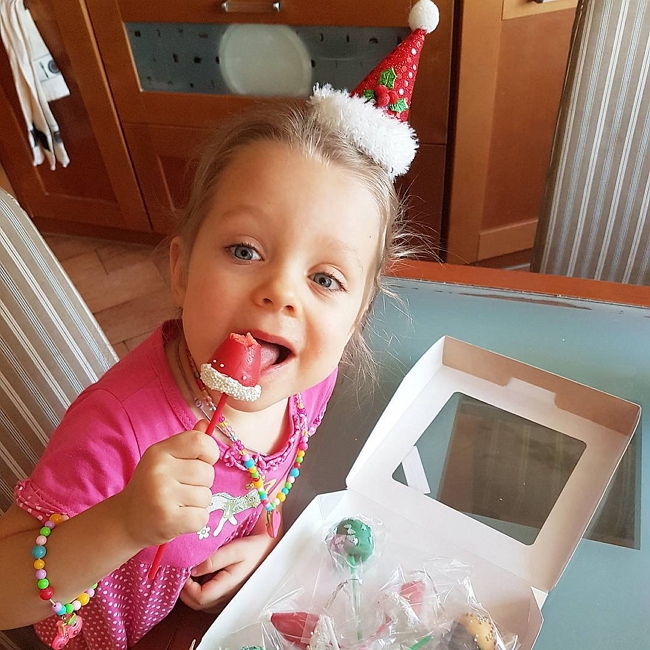 Фото детей участников Дома-2 (20.12.2016) Фото детей участников Дома-2 (20.12.2016)