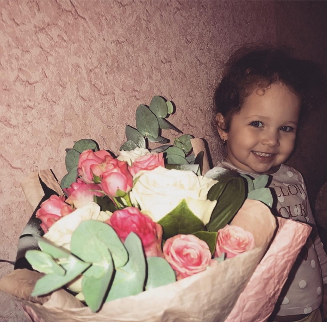 Фото детей участников Дома-2 (20.12.2016) Фото детей участников Дома-2 (20.12.2016)