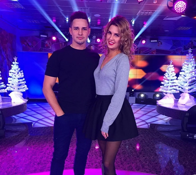 Фото со съёмок ток-шоу (20.12.2016) Фото со съёмок ток-шоу (20.12.2016)