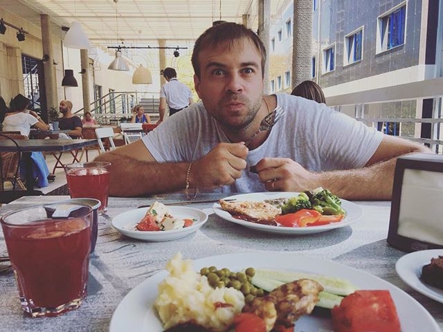 ����� ����� ���: ������ ������