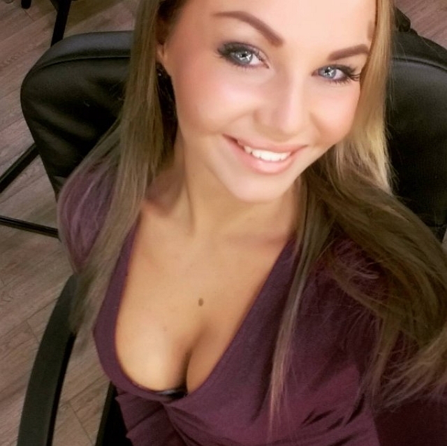 Фото со съёмок ток-шоу (26.12.2016) Фото со съёмок ток-шоу (26.12.2016)