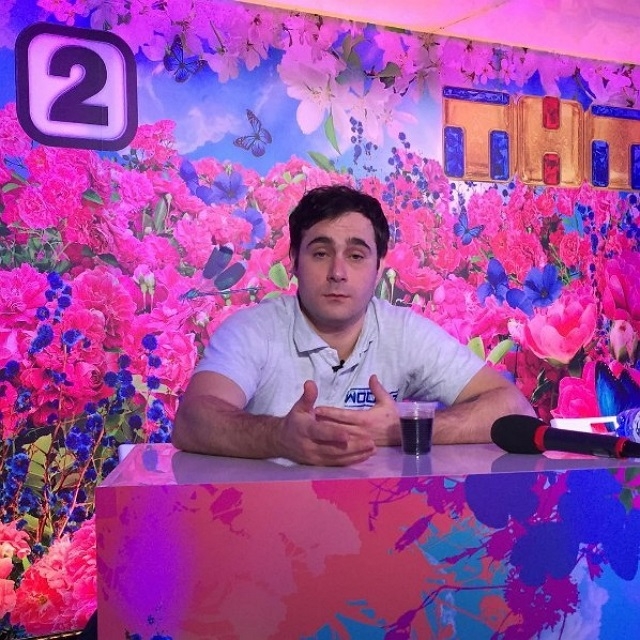 Фото со съёмок ток-шоу (26.12.2016) Фото со съёмок ток-шоу (26.12.2016)