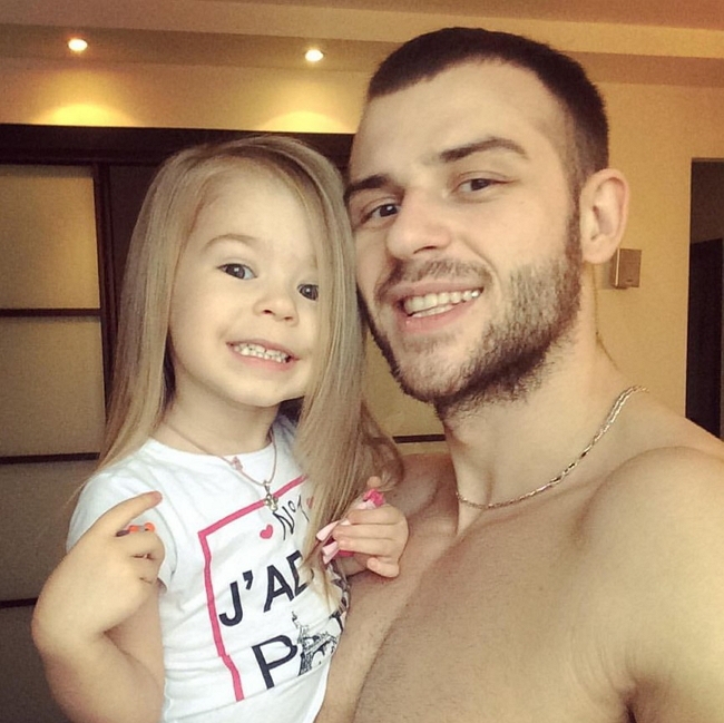 ����� ����� ���: ������ �������