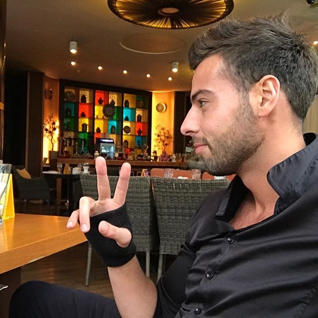 ����� ����� ���: ������ �������