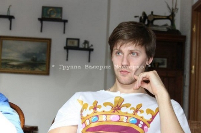 ����� �������� ����