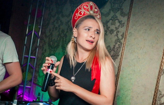 «СтарХит»: У Ольги Солнце роман с молодым маркетологом «СтарХит»: У Ольги Солнце роман с молодым маркетологом