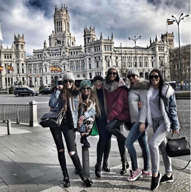 Как Ольга Бузова заставила себя любить и ненавидеть Как Ольга Бузова заставила себя любить и ненавидеть