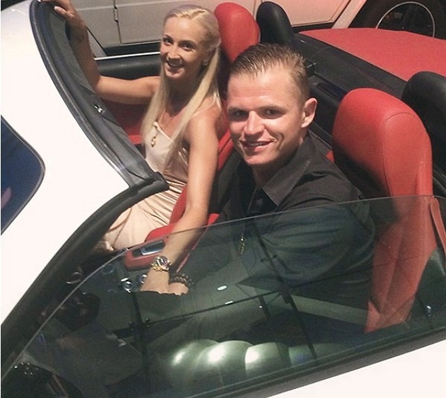 Как Ольга Бузова заставила себя любить и ненавидеть Как Ольга Бузова заставила себя любить и ненавидеть