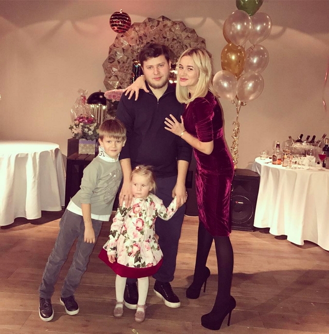 Елена Бушина: Любимый, я тобой горжусь! Елена Бушина: Любимый, я тобой горжусь!