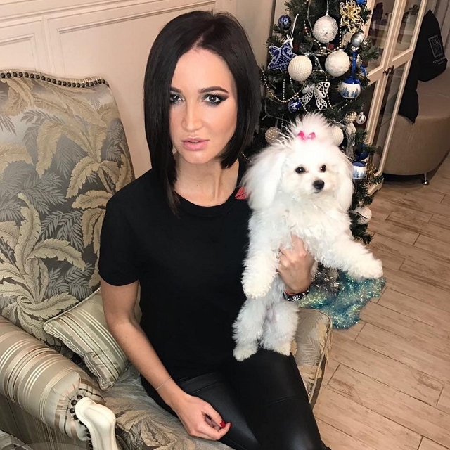 Мнение: Бузова преследует бывшего супруга? Мнение: Бузова преследует бывшего супруга?