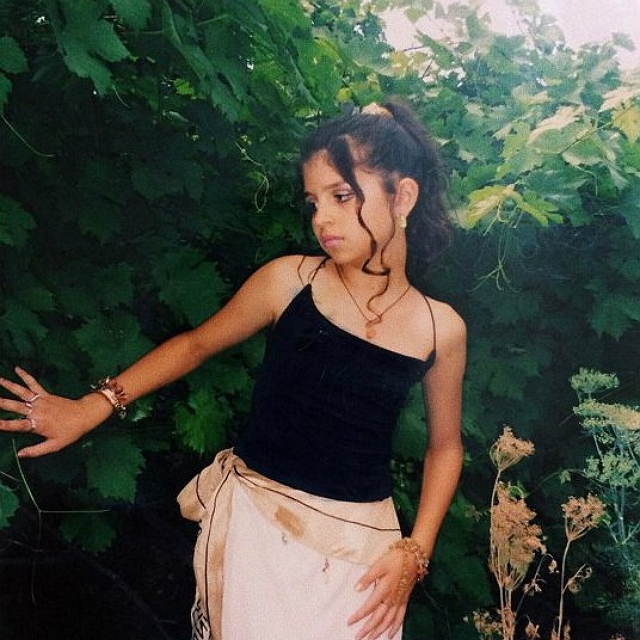 Алиана Гобозова: Моя первая фотосессия в 12 лет! Алиана Гобозова: Моя первая фотосессия в 12 лет!