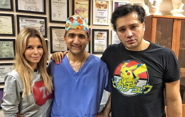 «СтарХит»: Катя Колисниченко вновь легла под нож «СтарХит»: Катя Колисниченко вновь легла под нож