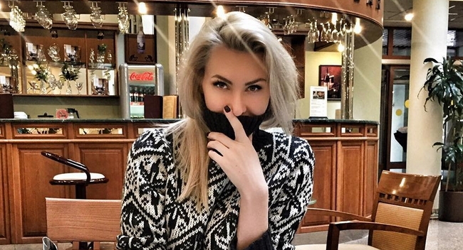 Элина Карякина поскандалила с экс-невестой певца Тимати