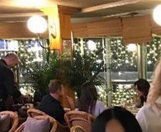 Дмитрий Тарасов уже налаживает личную жизнь после развода Дмитрий Тарасов уже налаживает личную жизнь после развода