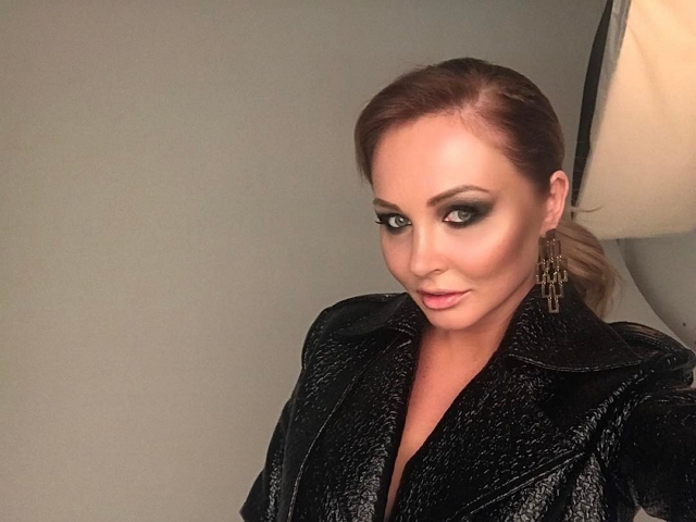 Новое лицо Дарьи Пынзарь ужаснуло поклонников Новое лицо Дарьи Пынзарь ужаснуло поклонников