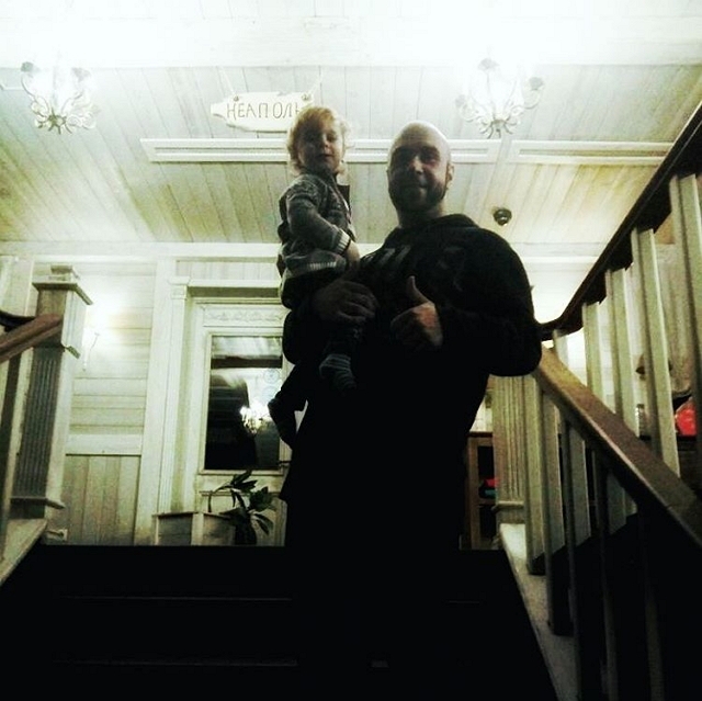 Глеб Жемчугов: Пацан решил ночевать у меня Глеб Жемчугов: Пацан решил ночевать у меня