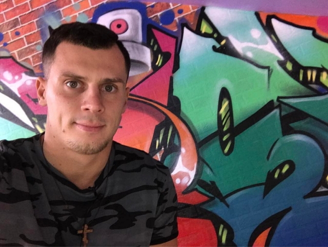 Иван Барзиков покупает квартиру в Москве Иван Барзиков покупает квартиру в Москве