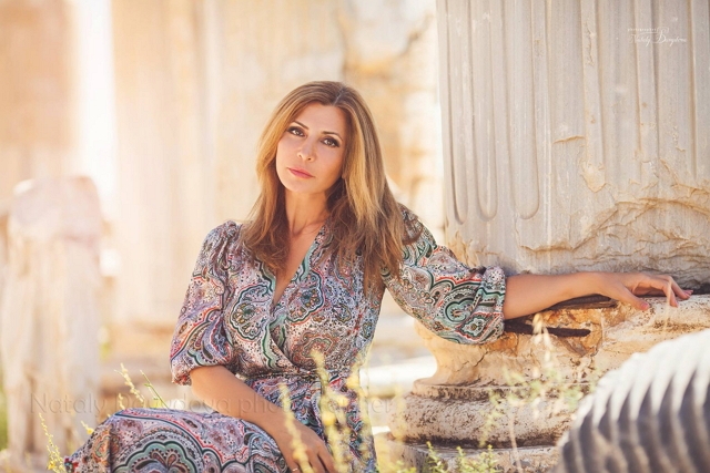 Ирина Агибалова: Африкантовой надо провериться у психиатра! Ирина Агибалова: Африкантовой надо провериться у психиатра!