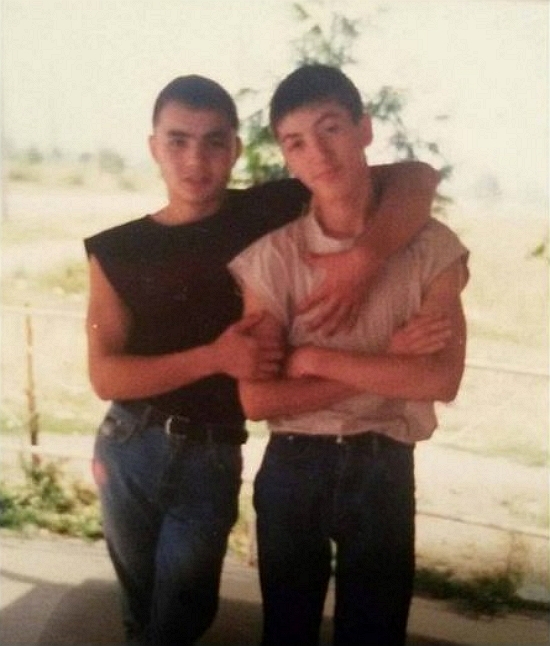 Фото Александра Гобозова в юности Фото Александра Гобозова в юности