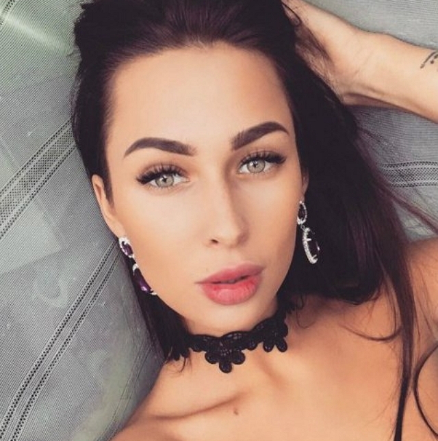 Анастасия Волынец перебралась жить в Москву Анастасия Волынец перебралась жить в Москву