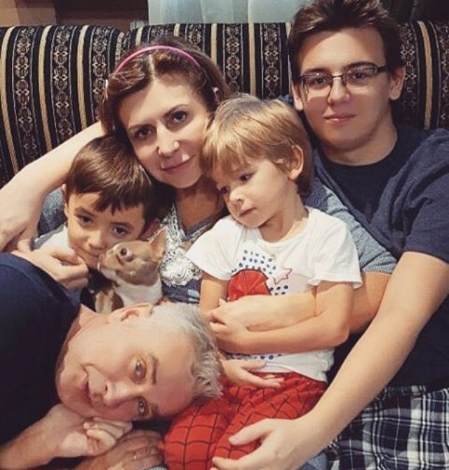 Фото детей участников Дома-2 (27.02.2017) Фото детей участников Дома-2 (27.02.2017)