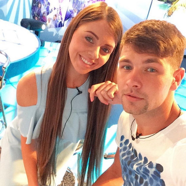 Мнение: Рапунцели потерялись на поляне? Мнение: Рапунцели потерялись на поляне?