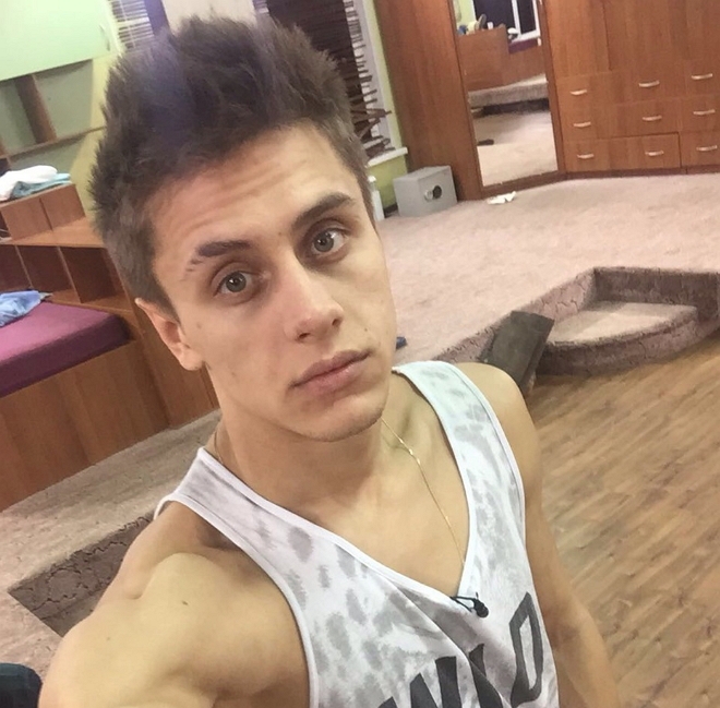 Антон Шоки: Нашли «на свалке», отправили в Дом Малютки Антон Шоки: Нашли «на свалке», отправили в Дом Малютки