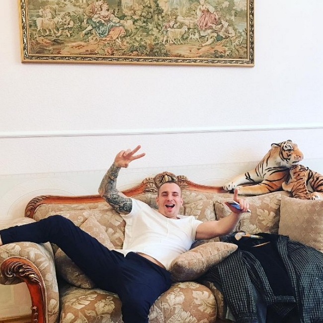 Александра Гозиас: Наша первая ночь вне проекта Александра Гозиас: Наша первая ночь вне проекта