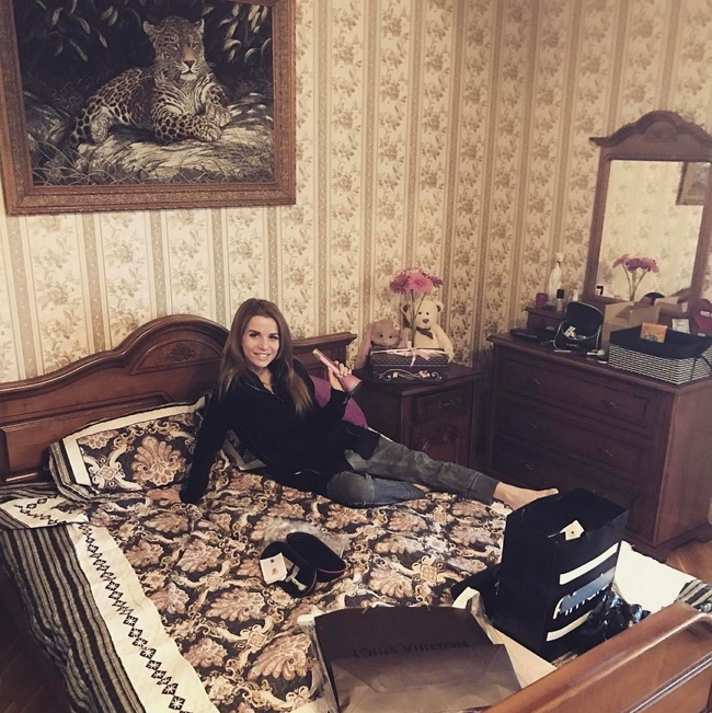 Александра Гозиас: Наша первая ночь вне проекта Александра Гозиас: Наша первая ночь вне проекта