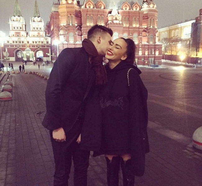 �������� ������ SEREBRO ���������� � ����� � ����� ������