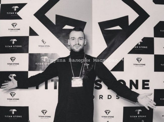 ����� �������� �������