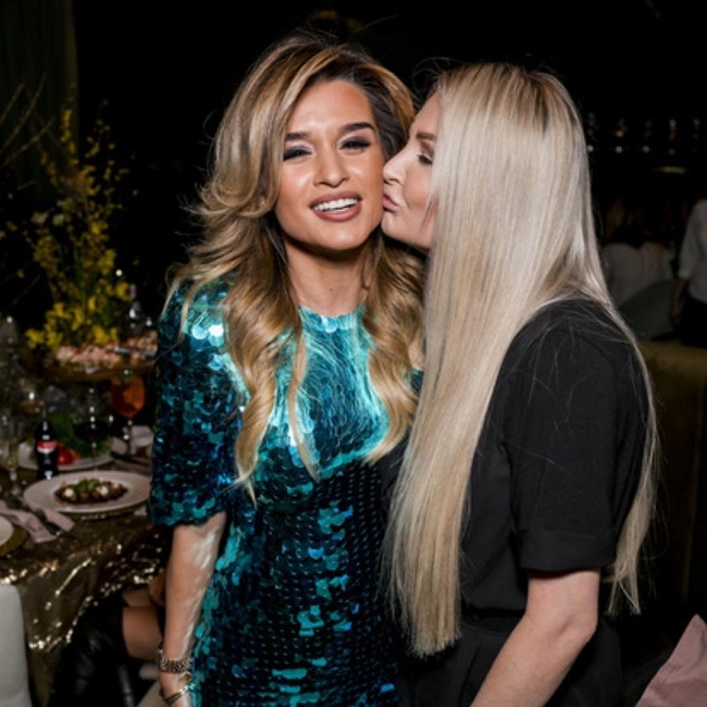 Ксения Бородина опозорила Дарью Пынзарь Ксения Бородина опозорила Дарью Пынзарь