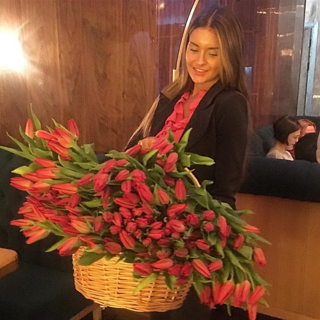 ����� ����� ���: ������ �����