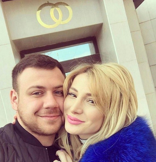 Блюменкранц и Абрамсон подали заявление в ЗАГС Блюменкранц и Абрамсон подали заявление в ЗАГС