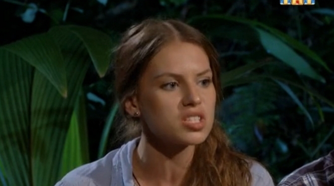 Подписчики поставили на место «замарашку» Сашу Артёмову Подписчики поставили на место «замарашку» Сашу Артёмову