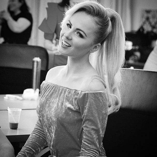 Александра Харитонова может лишиться работы на Доме-2? Александра Харитонова может лишиться работы на Доме-2?