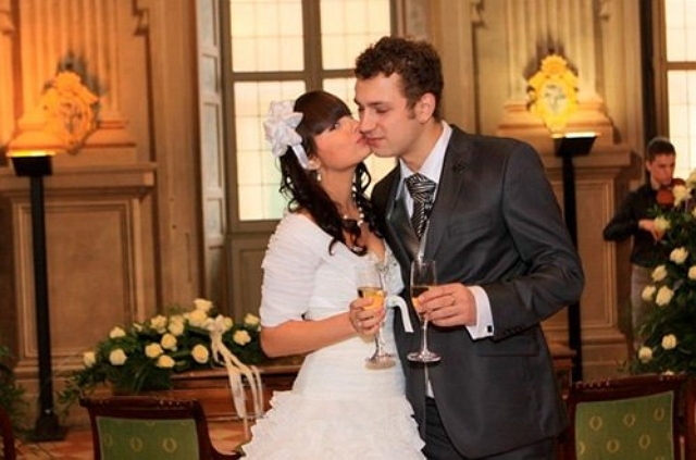 Cosmopolitan: Почему так быстро разводятся участники Дома-2 Cosmopolitan: Почему так быстро разводятся участники Дома-2