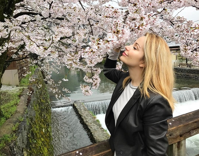 Ольга Орлова отдыхает от Дома-2 в Японии Ольга Орлова отдыхает от Дома-2 в Японии